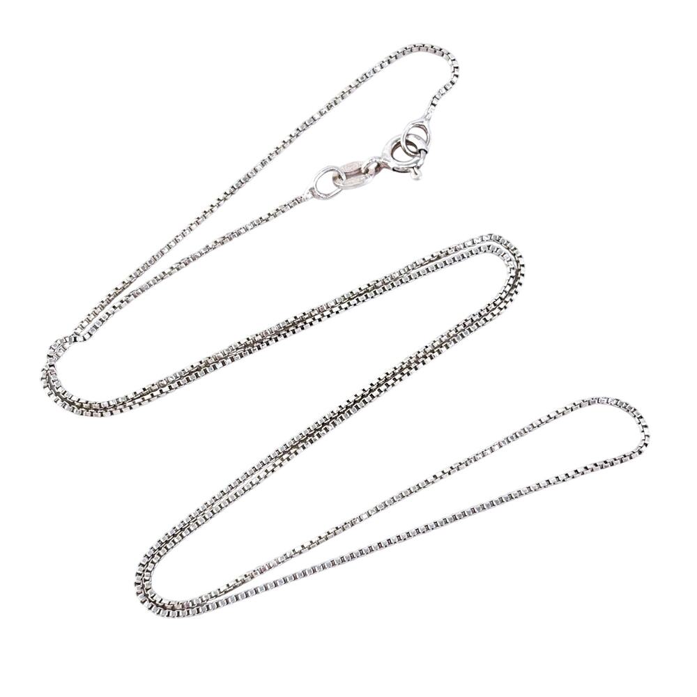 Vintage Italy CW Sterling Silver 925 0.8mm Box Chain Necklace 19"